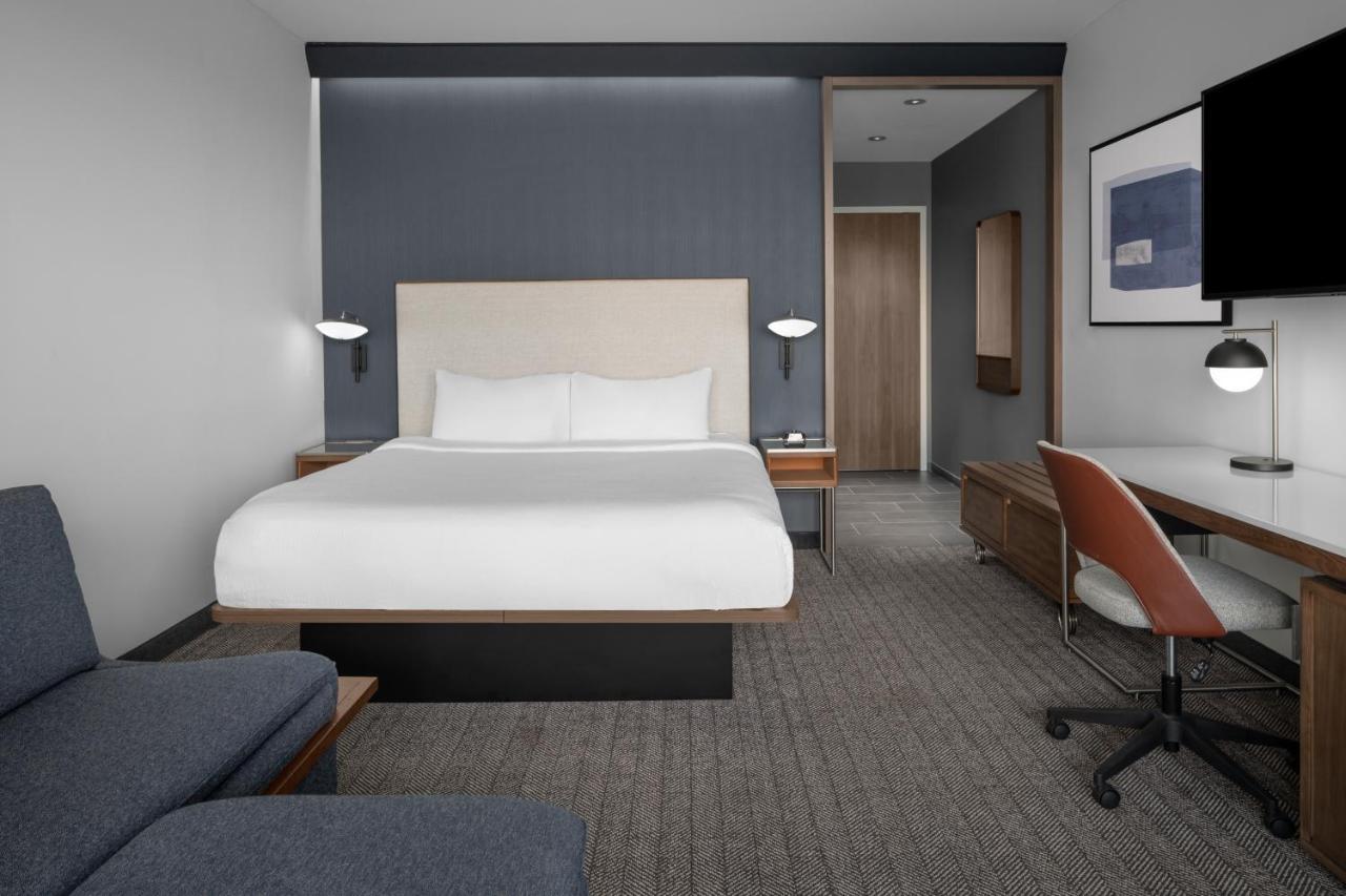 Courtyard By Marriott Myrtle Beach Oceanfront Exterior photo