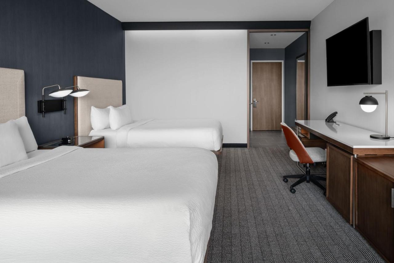 Courtyard By Marriott Myrtle Beach Oceanfront Exterior photo